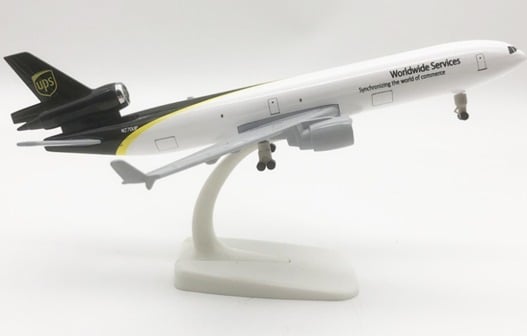  Mô hình máy bay UPS MD-11 có bánh xe kích thước 20cm MB20127 