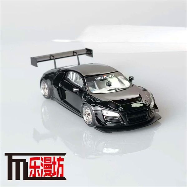  Mô hình xe Audi R8 LMS ULTRA tỉ lệ 1:64 LMF OT64129 