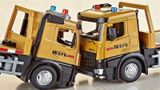  Mô hình xe cứu hộ có bệ nâng xe tỉ lệ 1:24 Metal DieCast OT296 