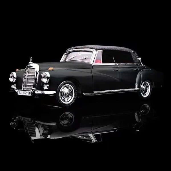  Mô hình xe Mercedes Benz 300D Convertible Soft Top limited to 799pcs tỉ lệ 1:64 Seeker OT64435 