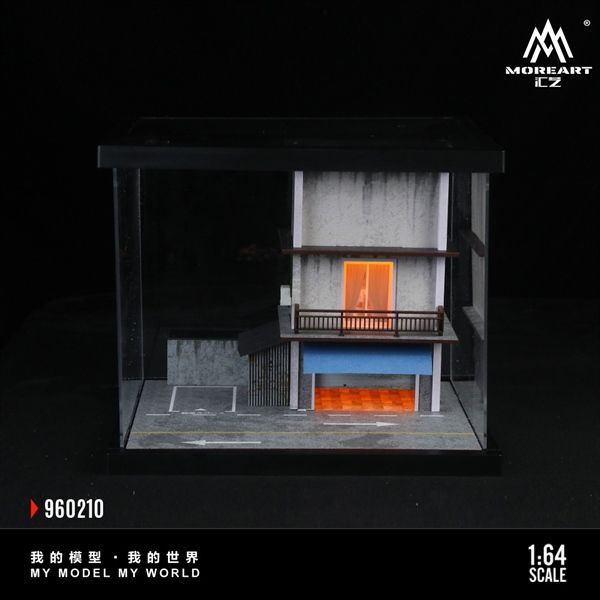  Hộp trưng bày mô phỏng nhà có hầm để xe có đèn - có mica bảo vệ Street Scene Assembly tỉ lệ 1:64 MoreArt MO960210 