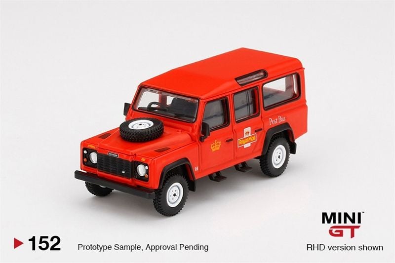  Mô hình xe Land Rover Defender 110 UK Royal Mail Post Bus tỉ lệ 1:64 MiniGT MGT00152-CH 