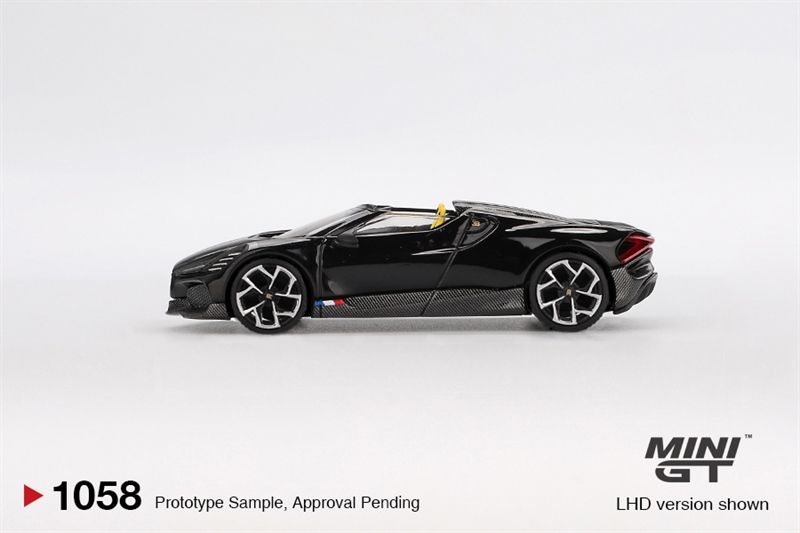  Mô hình xe Bugatti W16 Mistral Black bản card tỉ lệ 1:64 MiniGT MGT01058 (HAVE CHASE) 