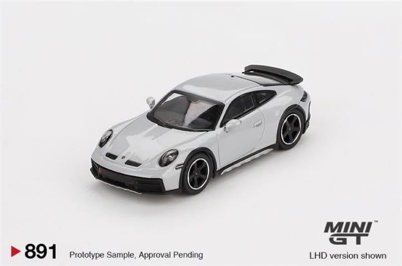  Mô hình xe Porsche 911 Dakar Ice Gray Metallic bản card tỉ lệ 1:64 MiniGT MGT00891 