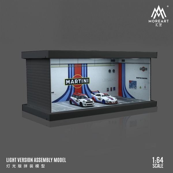  Hộp trưng bày mô phỏng bãi đỗ xe Parking lot custom Martini racing bằng nhựa + có đèn tỉ lệ 1:64 MoreArt MO960108 