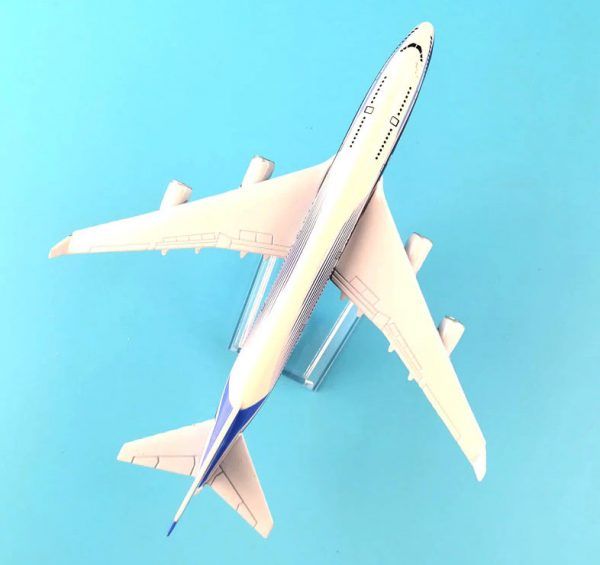 Mô hình máy bay Usa Intercontinental Livery Boeing B747-8 16cm MB16033