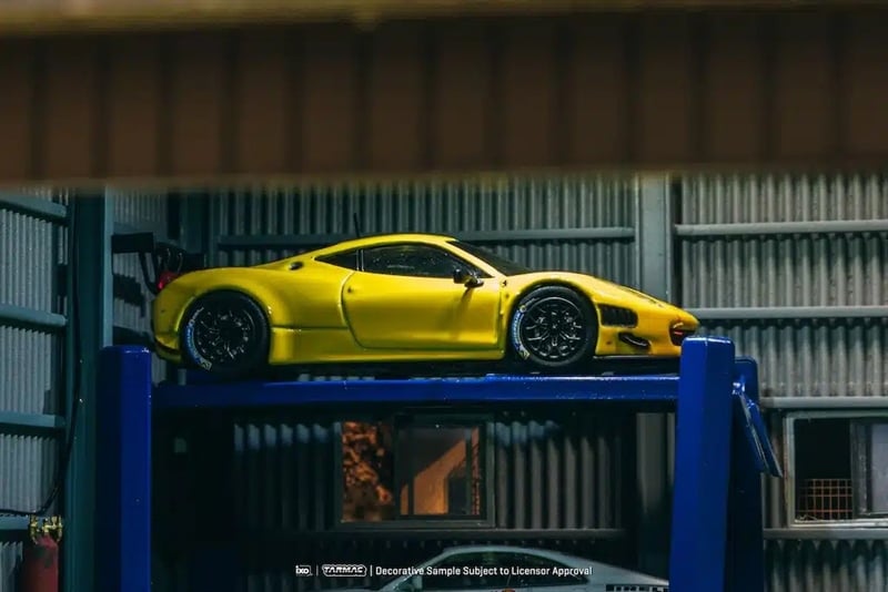  Mô hình xe Ferrari 458 Italia GT3 Yellow tỉ lệ 1:64 Tarmac Works 合金 T64R-073-YL 