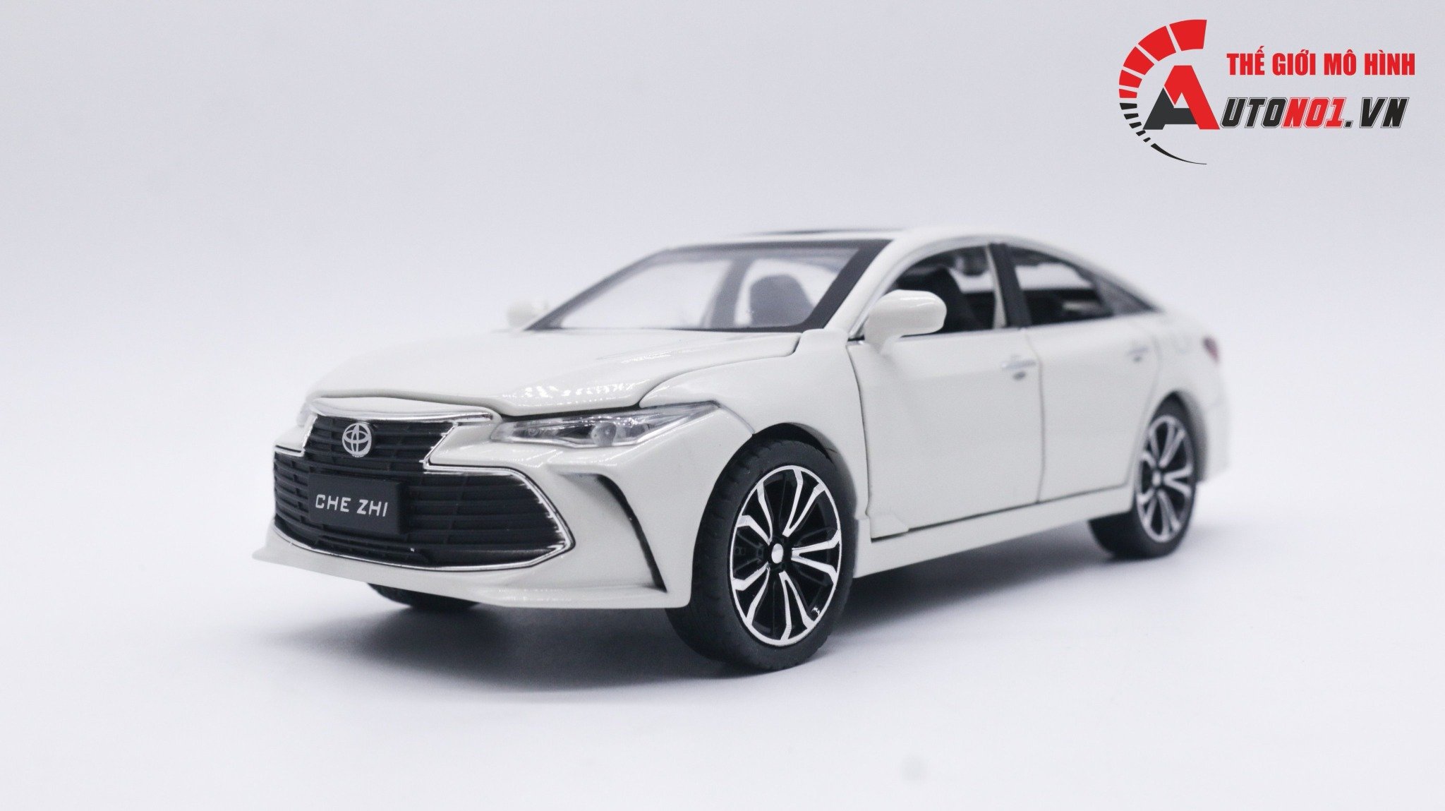  Mô hình xe Toyota Corolla Altis 2022 full open 1:24 CheZhi OT136 