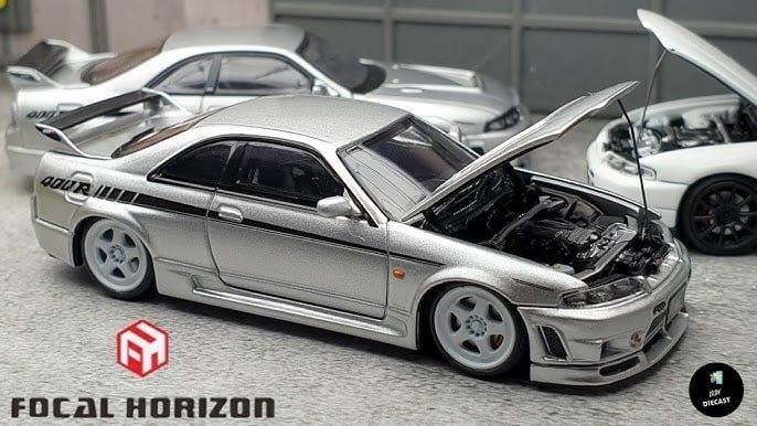  Mô hình xe Nissan Skyline GT-R (R33) Nismo 400R silver tỉ lệ 1:64 Focal Horizon OT64399 
