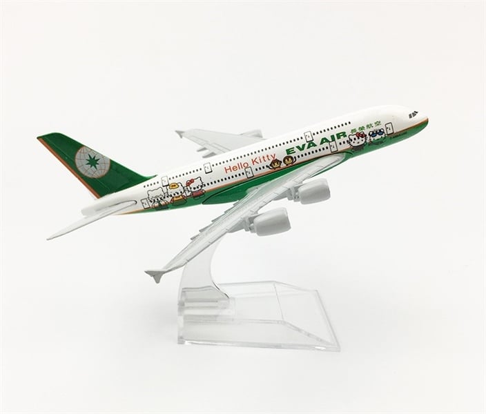  Mô hình máy bay Eva Air Hello Kitty Green Airbus A380 16cm MB16108 