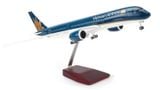  Mô hình máy bay Vietnam Airlines Dreamliner Boeing B787 47cm 1:130 có đèn led tự động theo tiếng vỗ tay hoặc chạm MB47002 