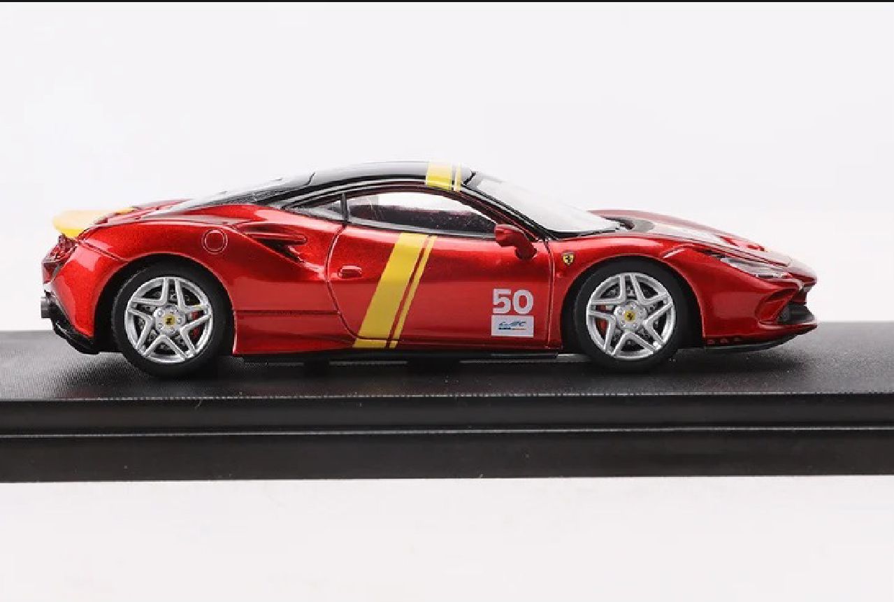  Mô hình xe Ferrari F8 Triturbo Hardtop Limited edition 999pcs tỉ lệ 1:64 XF model OT64206 