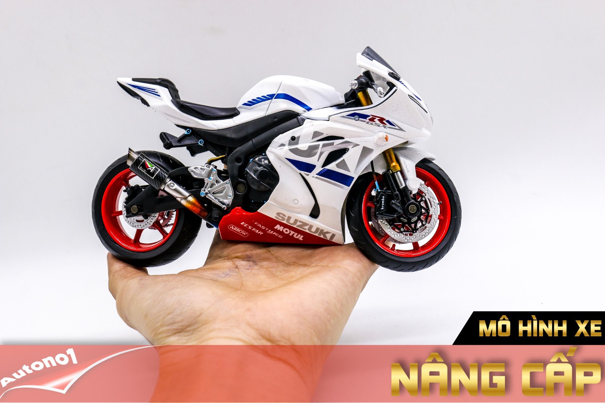  Mô hình xe độ Suzuki Gsx-R1000 Trắng Mâm độ pô 1:12 Autono1 MSZ D110A 