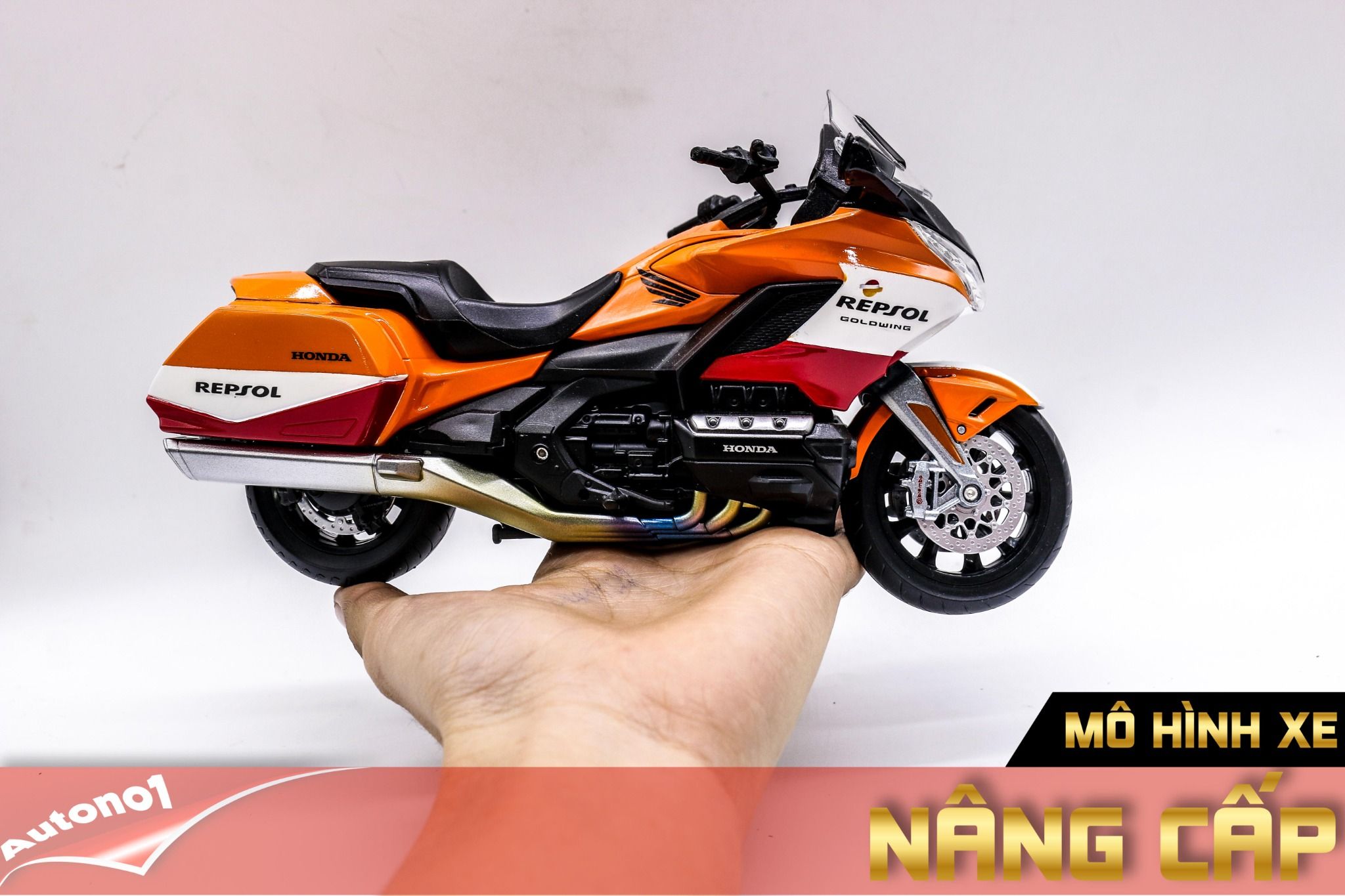 Honda Gold Wing 2022 thông số giá bán khuyến mãi