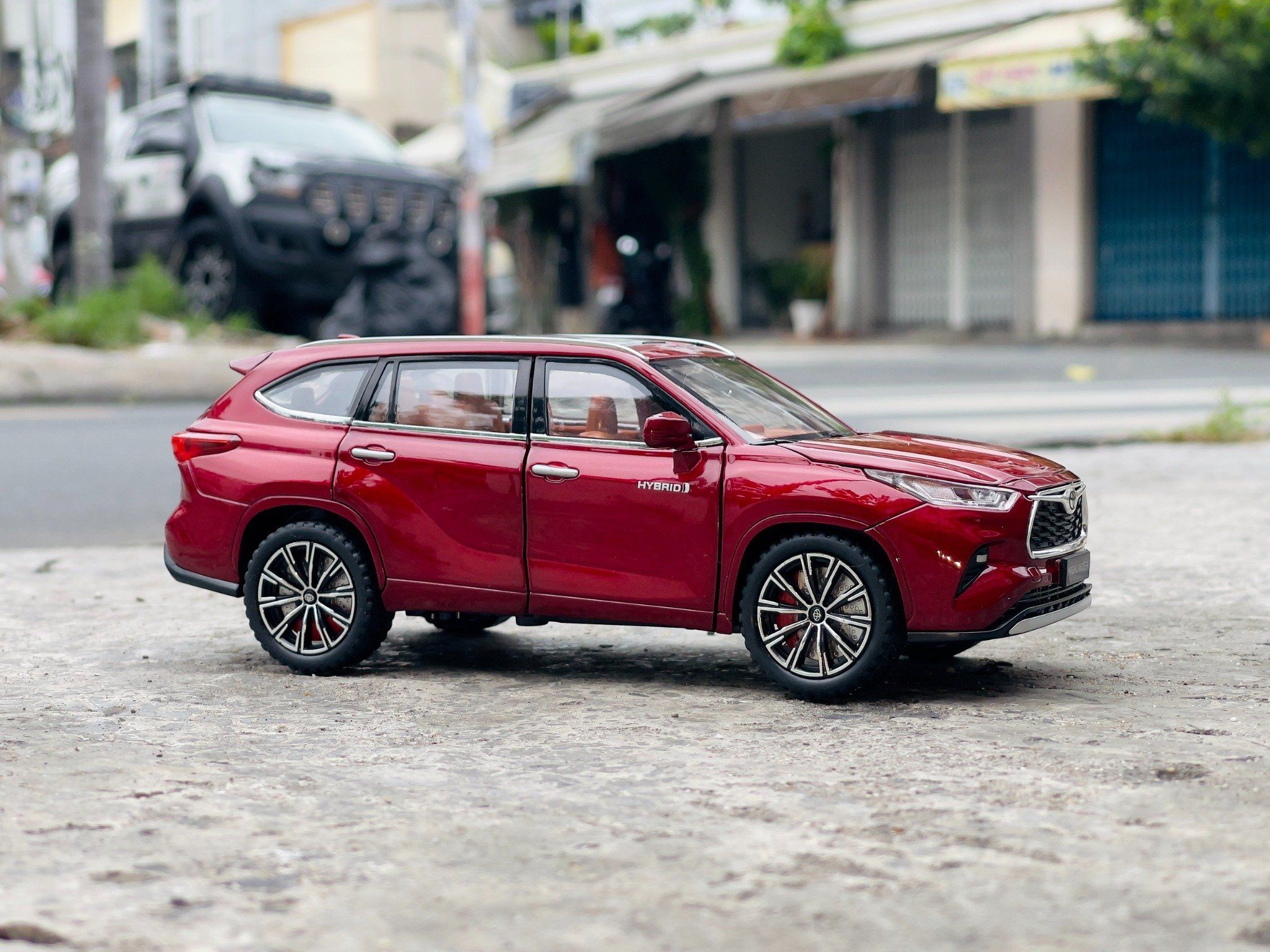  Mô hình xe Toyota Highlander đánh lái được full open tỉ lệ 1:24 Jinlifang OT045 