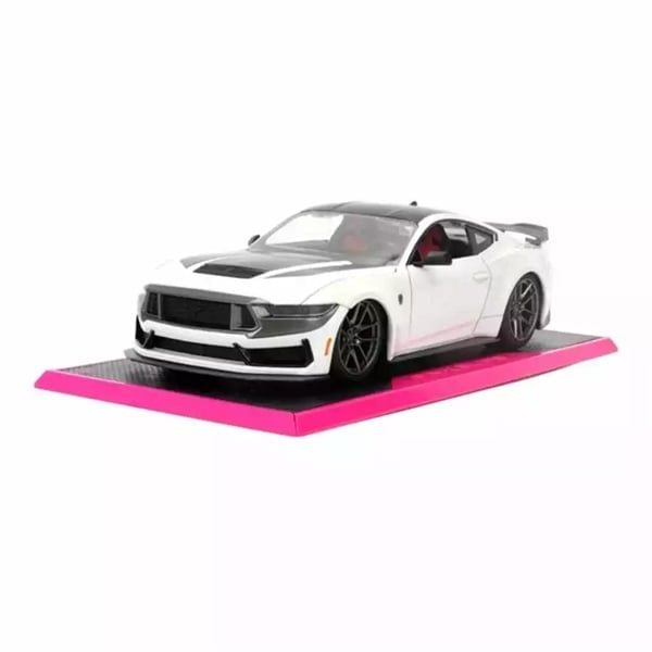  Mô hình xe Ford Mustang Dark Horse white 2024 Pink Slips tỉ lệ 1:24 Jada Toys 35504 