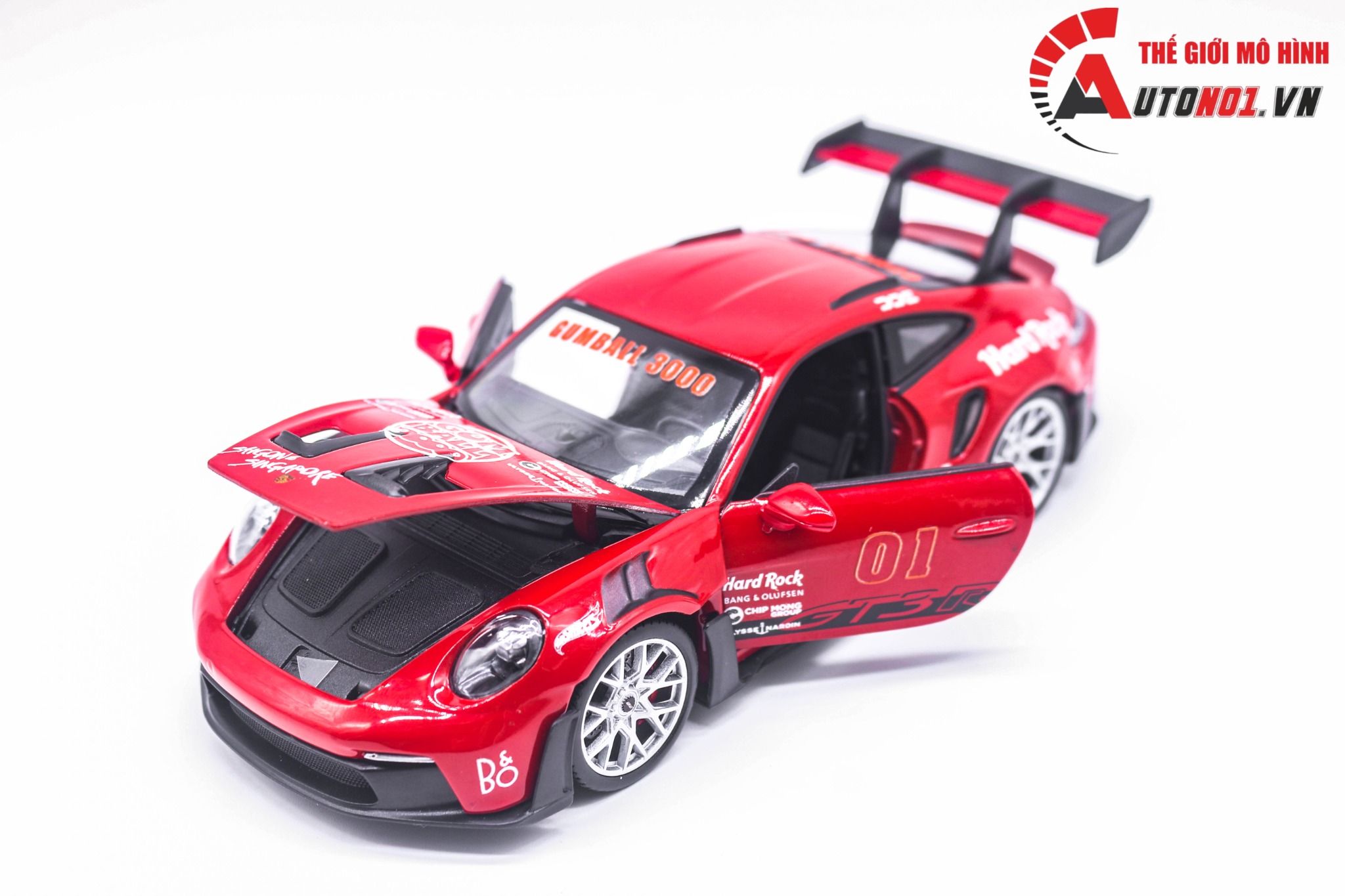  Mô hình xe custom Porsche 911 (992) GT3 RS Gumball3000 tỉ lệ 1:24 Welly DO24001 