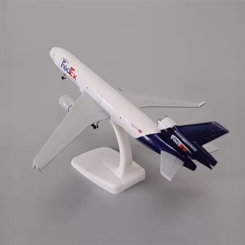  Mô hình máy bay vận tải Fedex MD-11 có bánh xe kích thước 20cm MB20129 