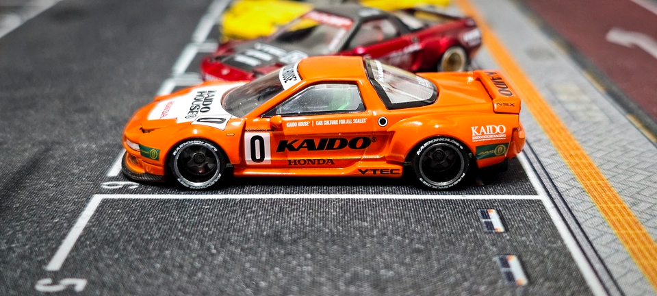  Mô hình xe Honda NSX Kaido Racing V1 Orange tỉ lệ 1:64 Kaido House KHMG119 