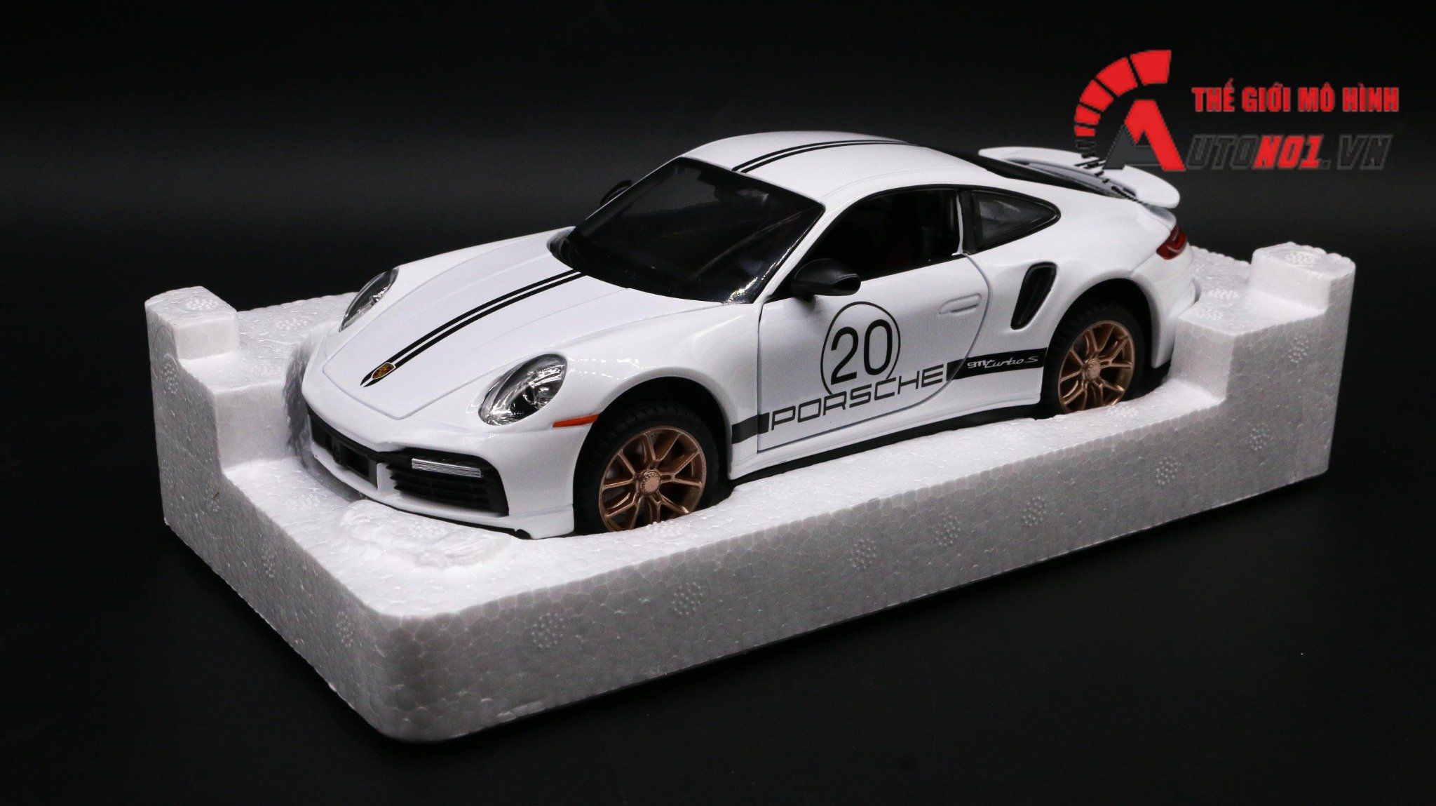  Mô hình xe Porsche 911 Turbo S 1:24 Miniauto OT338 