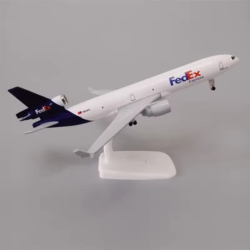  Mô hình máy bay vận tải Fedex MD-11 có bánh xe kích thước 20cm MB20129 