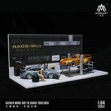  Hộp trưng bày mica xưởng sửa chữa ô tô có bàn nâng , có fig RWB tỉ lệ 1:64 MoreArt 