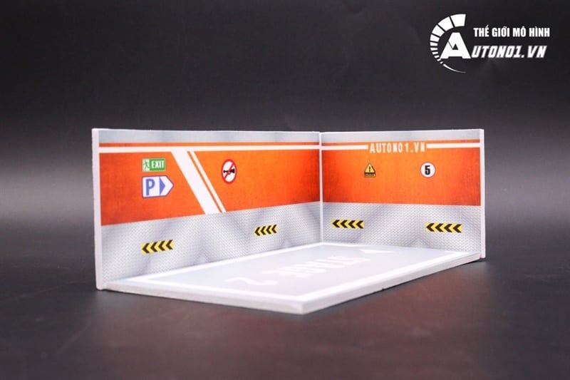  DIORAMA GARAGE - PARKING ORANGE Ô TÔ TỈ LỆ 1:36 DR001B 