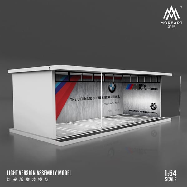  Hộp trưng bày mica mô phỏng Showroom BWM Perfomance 1 mặt mica kích thước 30x13.3x10cm tỉ lệ 1:64 MoreArt MO914030 