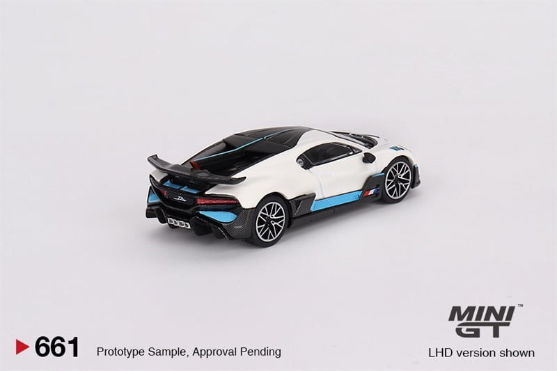  Mô hình xe Bugatti Divo White 2022 tỉ lệ 1:64 MiniGT 