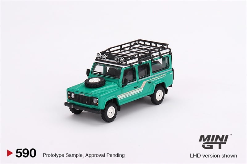  Mô hình xe Land Rover Defender 110 1985 County Station Wagon Trident Green tỉ lệ 1:64 MiniGT 