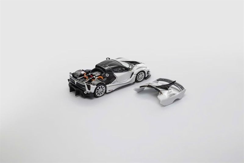  Mô hình xe Ferrari FXX-K EVO supercar tỉ lệ 1:64 Little Toy OT64427 