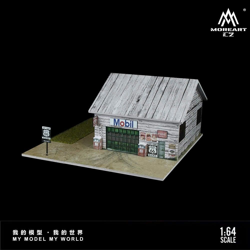  Hộp trưng bày mica mô phỏng nhà kho + sân cỏ có đèn kích thước 30x30x15cm MO936411 