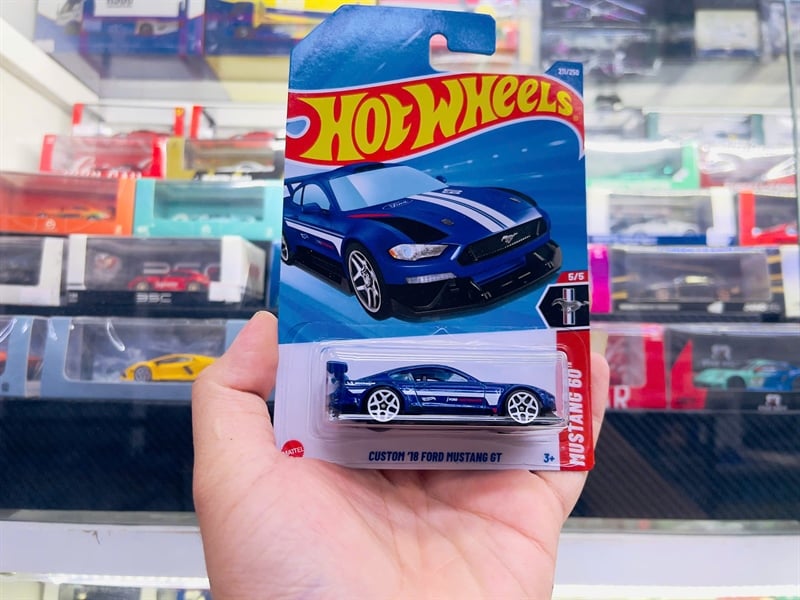  Đồ chơi mô hình xe Hot wheels kim loại có bản quyền chính hãng tỉ lệ 1:64 C4982 