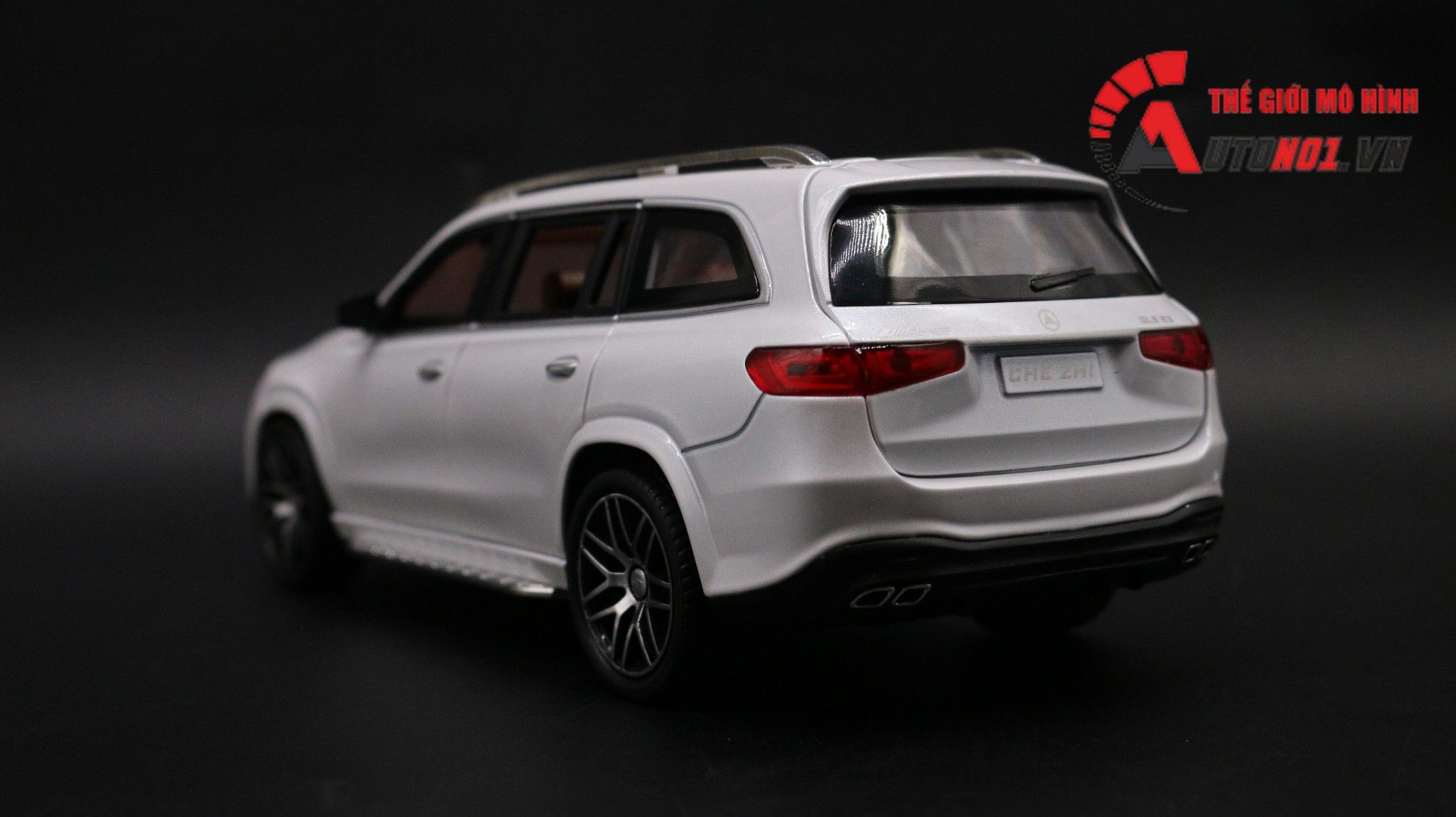  Mô hình xe Mercedes - Benz GLS63 AMG tỉ lệ 1:24 Chezhi CZ134P OT284 