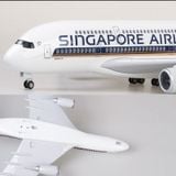  Mô hình máy bay Singapore Airline Airbus A380 47cm 1:130 có đèn led tự động theo tiếng vỗ tay hoặc chạm MB47005 