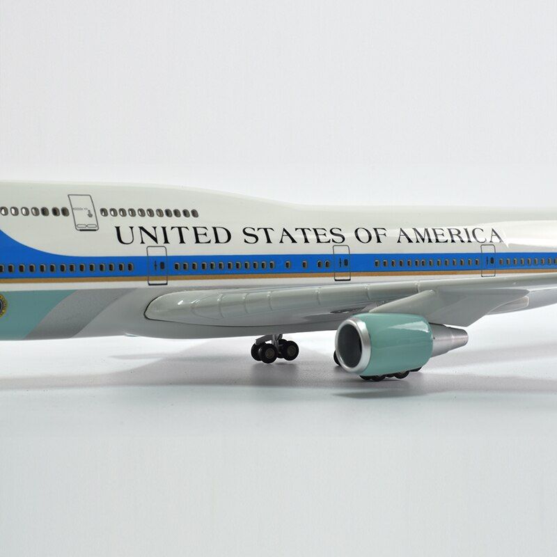  Mô hình máy bay Chuyên cơ tổng thống Mỹ Air Force One Boeing B747 47cm 1:130 có đèn led tự động theo tiếng vỗ tay hoặc chạm MB47001 