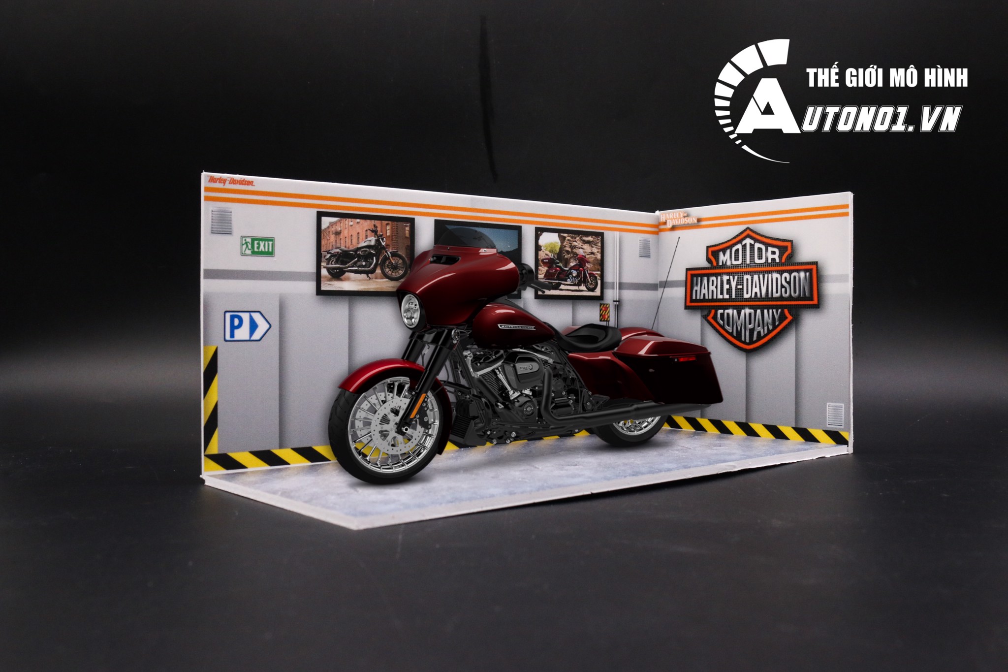  DIORAMA 1:12 TRƯNG BÀY MÔ TÔ HARLEY DAVIDSON DR004F 