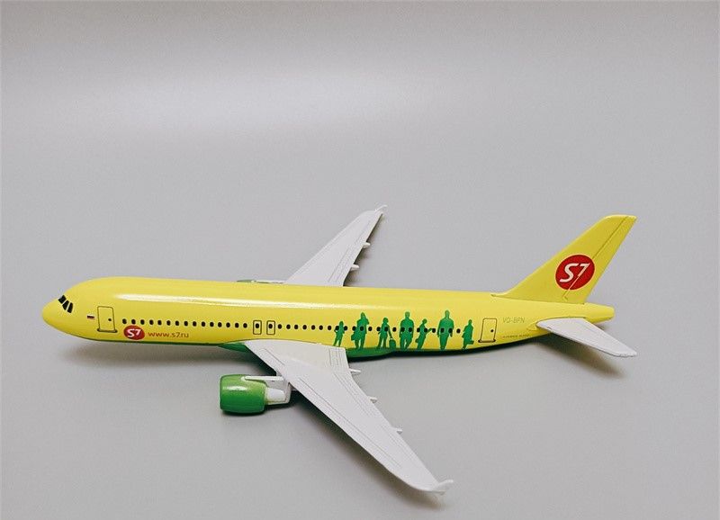  Mô hình máy bay Siberia Airlines S7 Airbus A320-200 16cm MB16140 