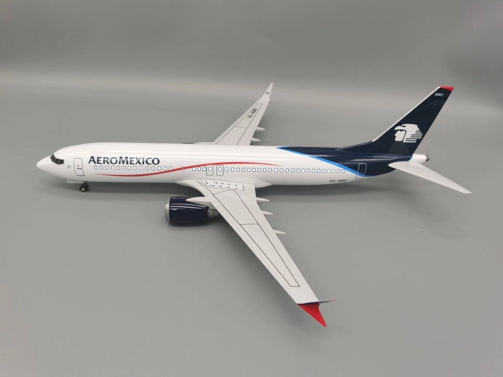 Mô hình máy bay AEROMEXICO Airlines Boeing B737 MAX 47cm 1:130 có đèn led tự động theo tiếng vỗ tay hoặc chạm MB47074