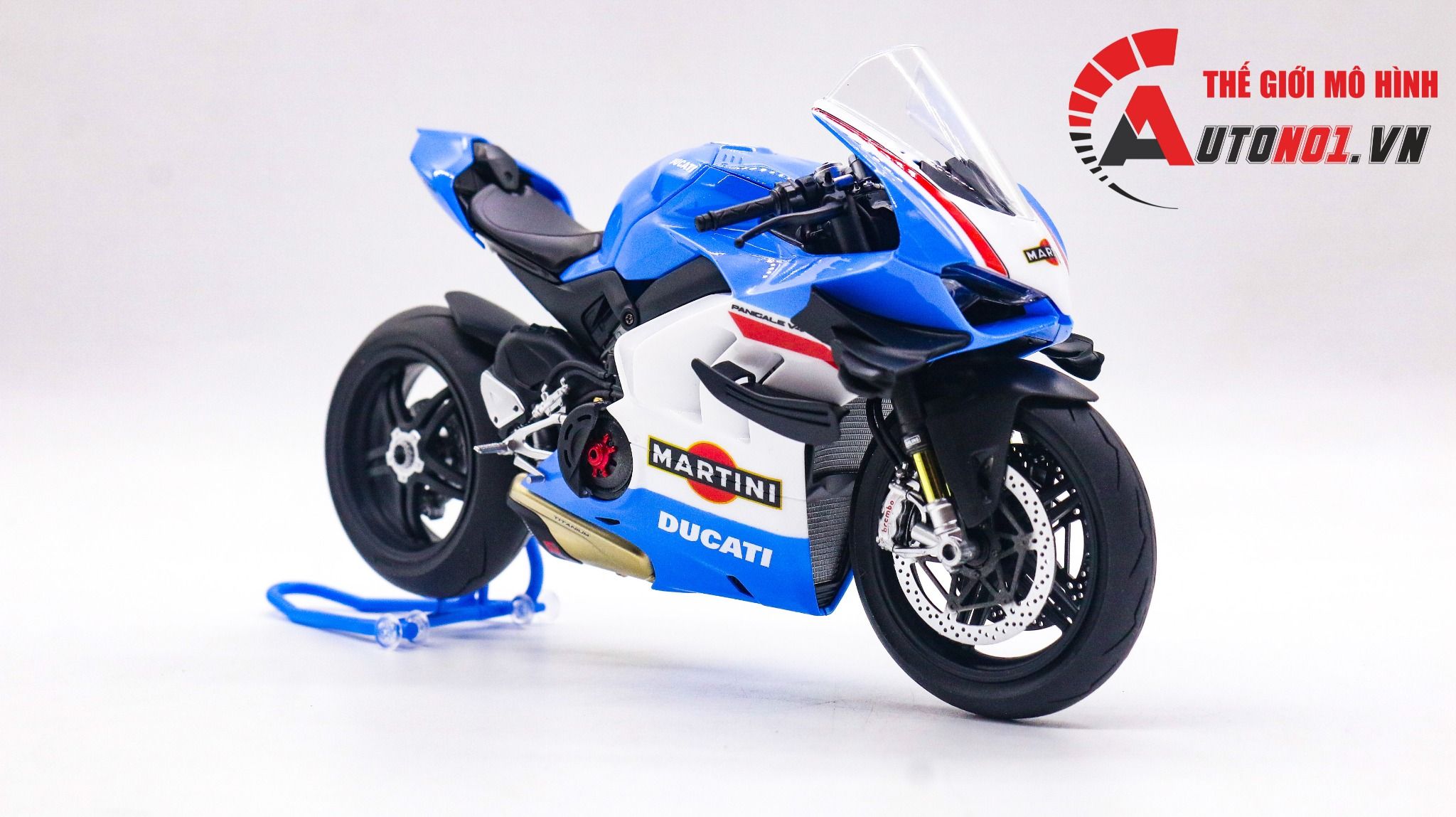  Mô hình xe cao cấp Ducati Panigales V4 Martini độ nồi khô tỉ lệ 1:12 Tamiya D234G 