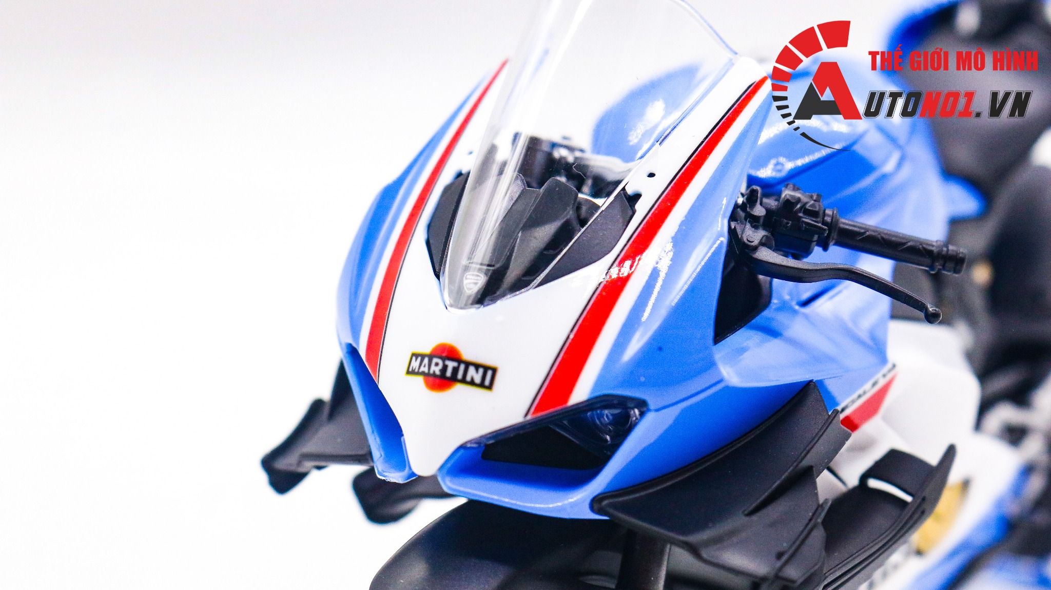  Mô hình xe cao cấp Ducati Panigales V4 Martini độ nồi khô tỉ lệ 1:12 Tamiya D234G 