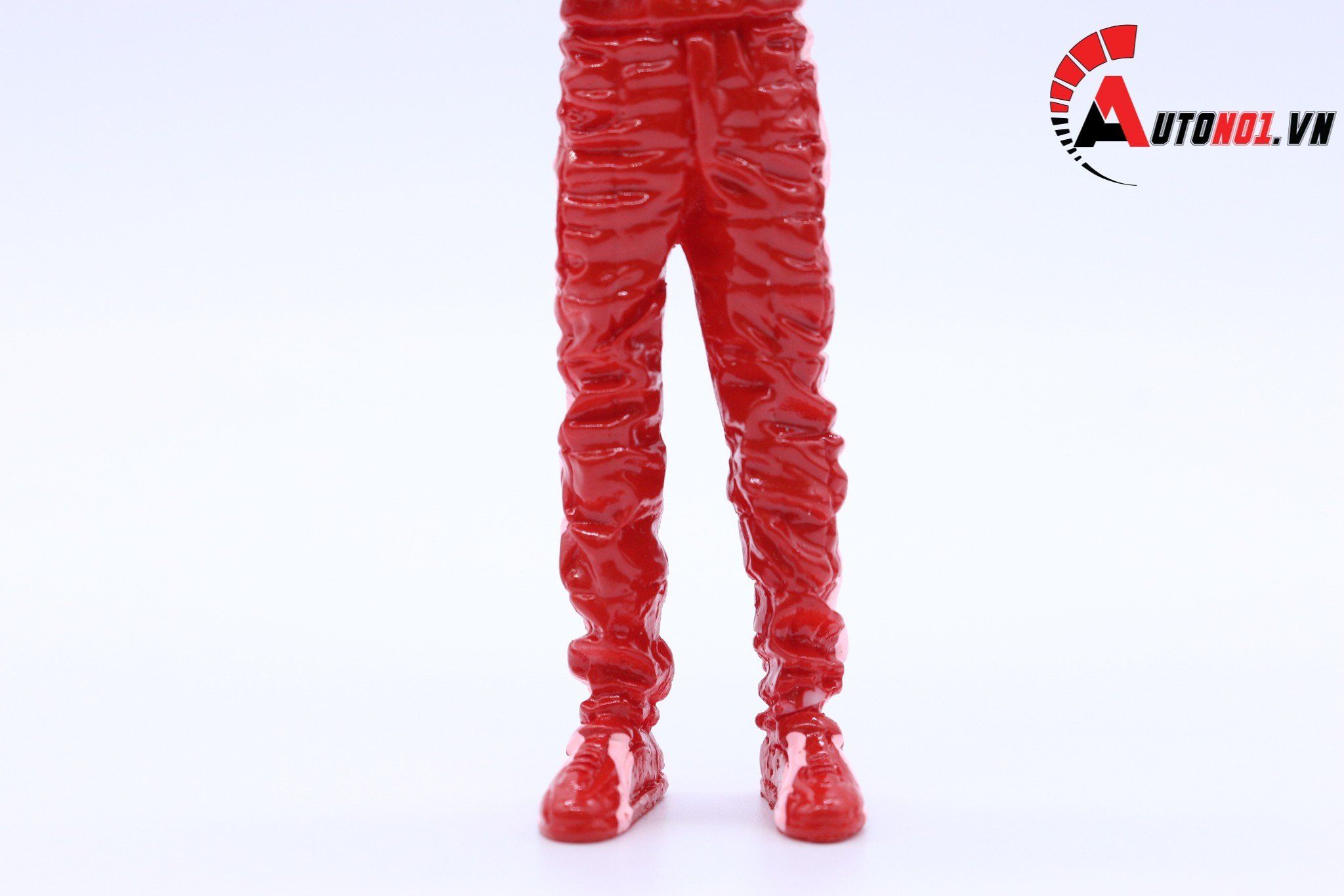  AUTONO1 STIG FIGURE FERRARI 1:18 1110 