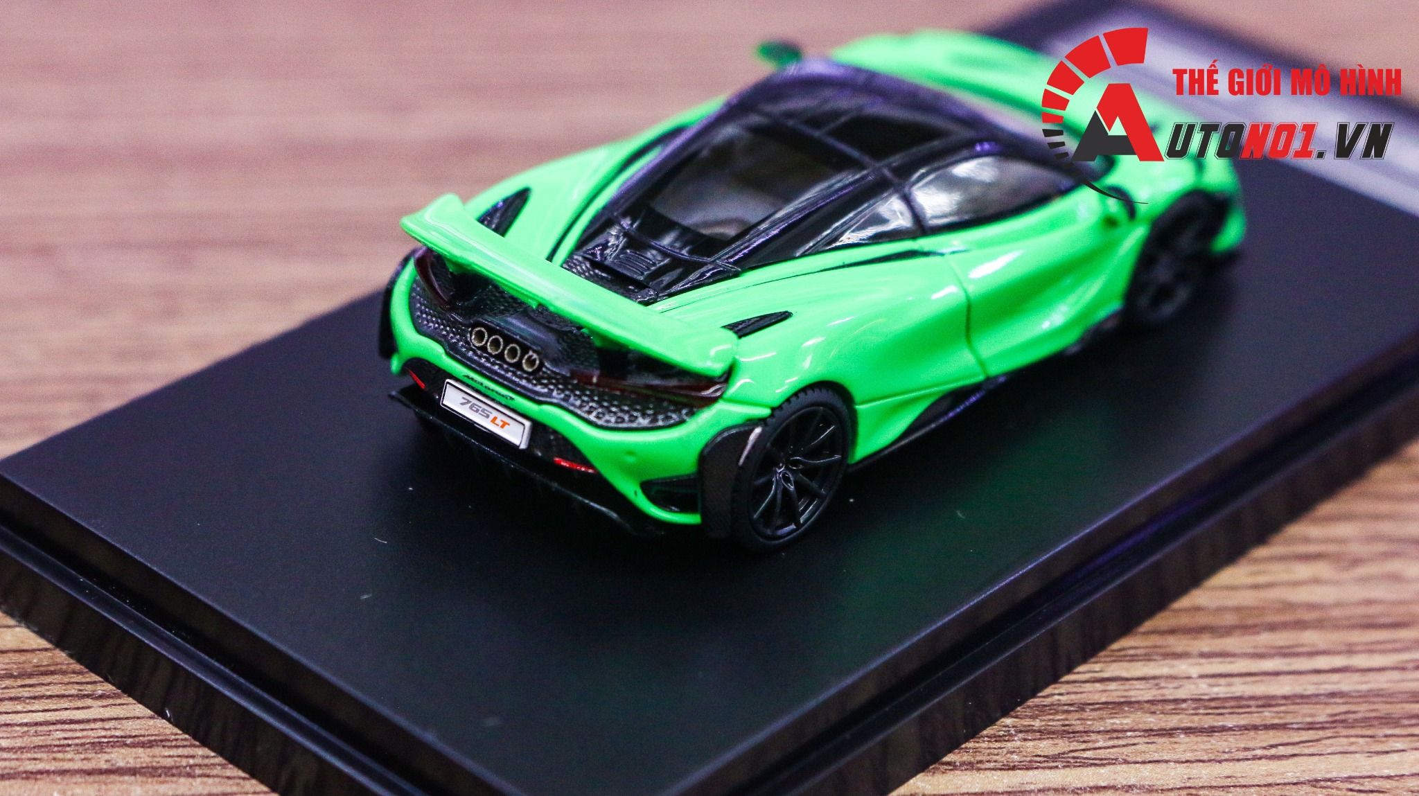  Mô hình Mclaren 765LT tỉ lệ 1:64 LCD Model 