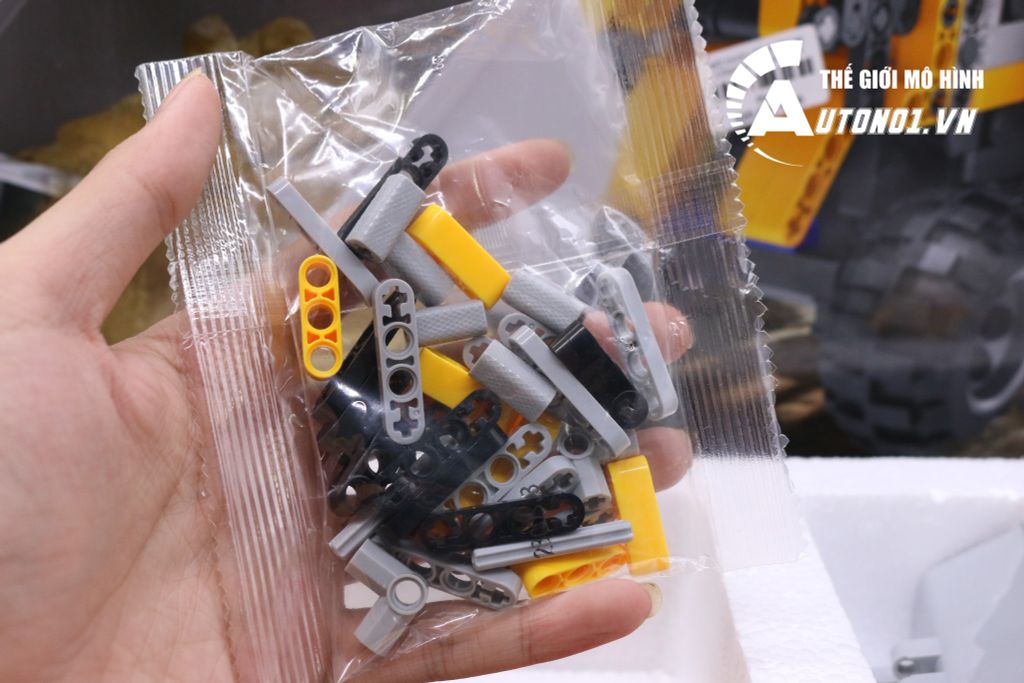 ĐỒ CHƠI LẮP GHÉP XE CÔNG TRÌNH XÚC 436 MIẾNG 6944