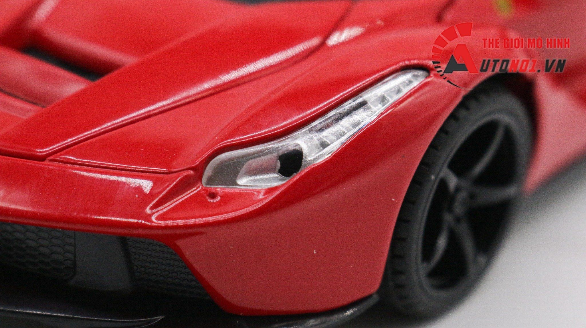  Mô hình xe Ferrari Laferrari Red full open có âm thanh đèn tỉ lệ 1:22 Jiaye Model OT356 