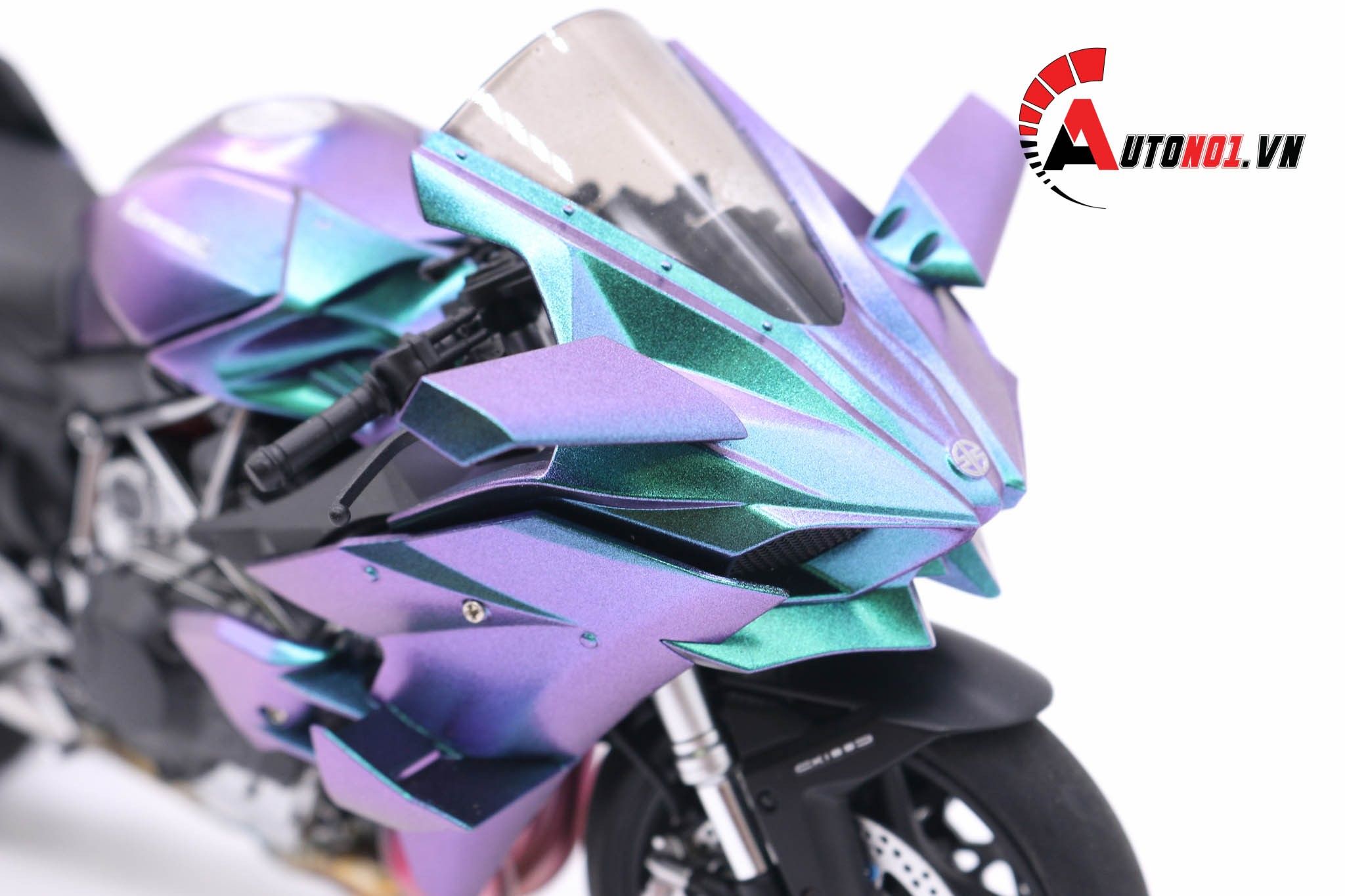  Mô hình xe Kawasaki H2r Custom Chameleon Color 1:12 Tamiya D104 