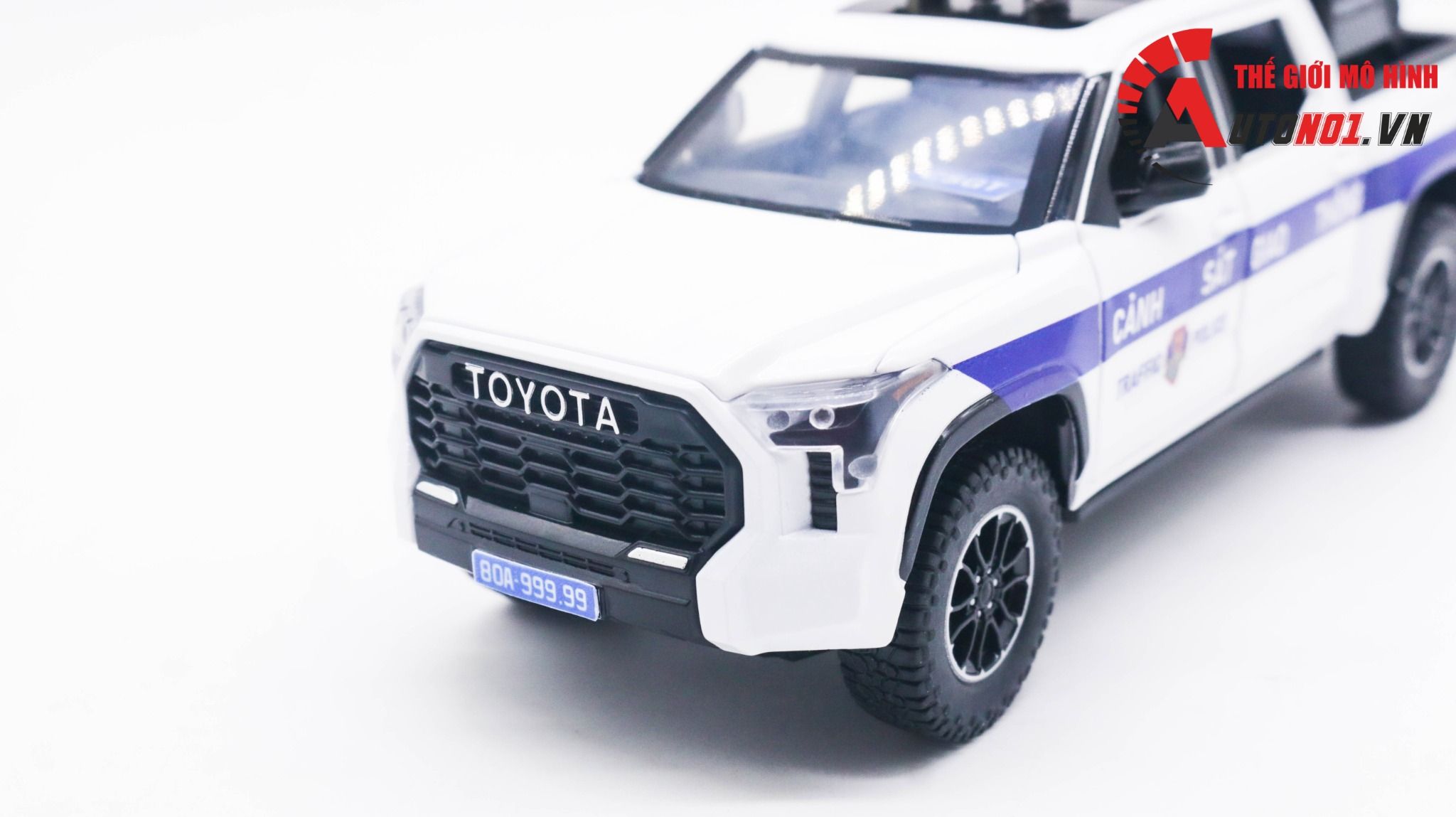  Mô hình xe ô tô độ CSGT Toyota Tundra 4x4 2022 full open tỉ lệ 1:24 Alloy model Autono1 OT185 