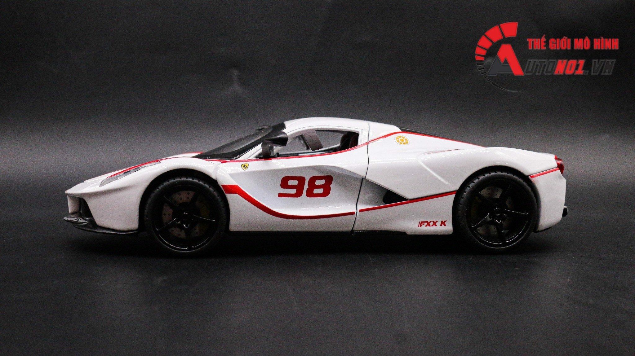  Mô hình xe Ferrari FXX K Evo tỉ lệ 1:24 Jiaya Model OT049 