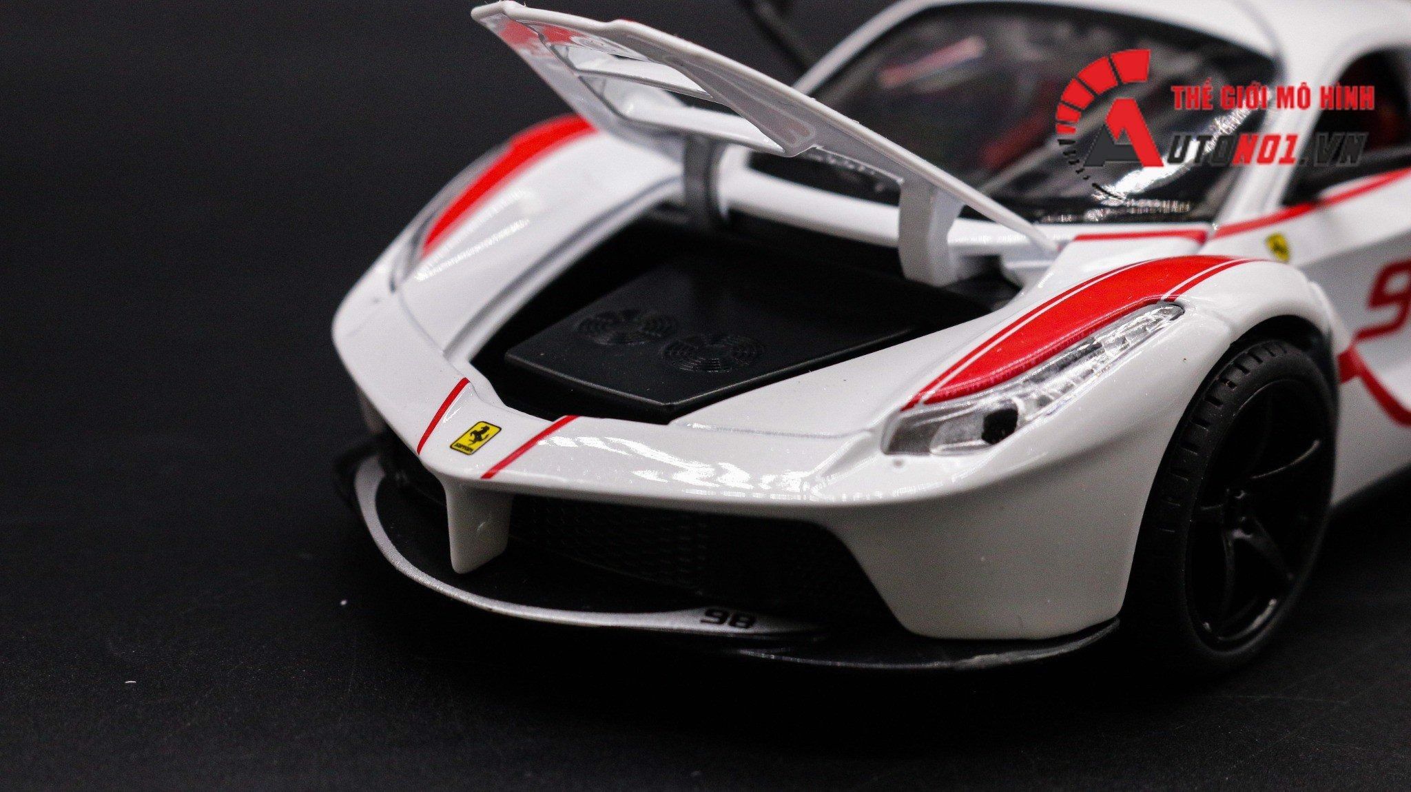  Mô hình xe Ferrari FXX K Evo tỉ lệ 1:24 Jiaya Model OT049 