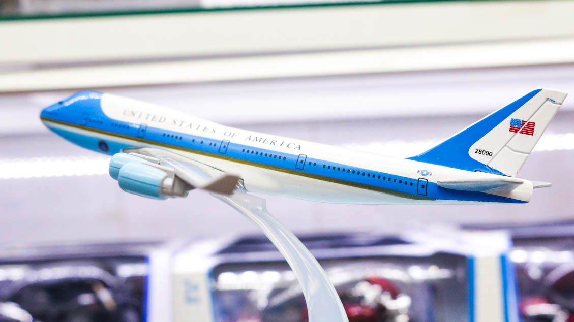  Mô hình máy bay Chuyên cơ tổng thống Mỹ Boeing B747 Air Force One 16cm MB16015 